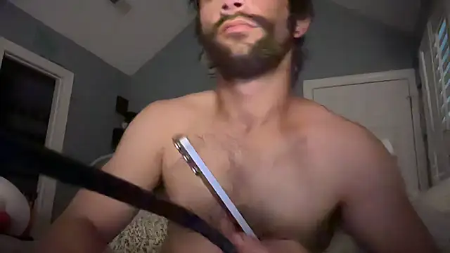 TrndSettr online show from April 23, 10:47 am