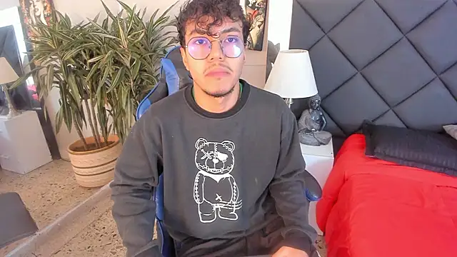 kai storn online show from March 26, 11:27 am