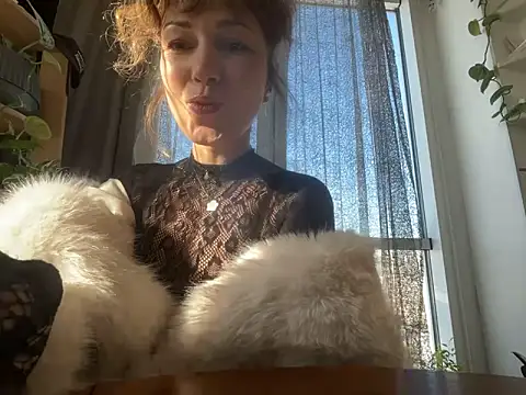 CarolineStar30 online show from February 9, 8:51 am