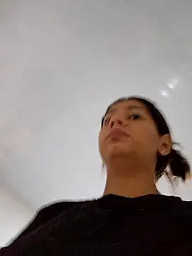 Cris18sexy online show from February 14, 12:35 pm