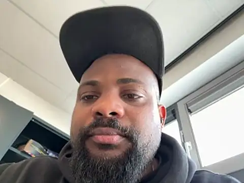 BigCatXLOfficial online show from April 8, 1:00 pm