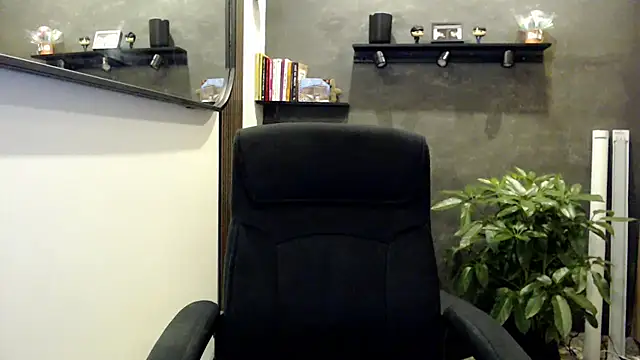 duvisex19 online show from July 31, 11:15 pm
