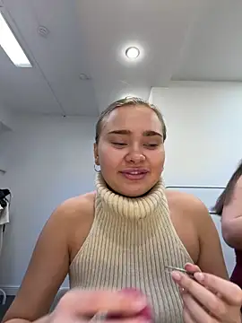 MonicaWestt online show from April 16, 7:09 am