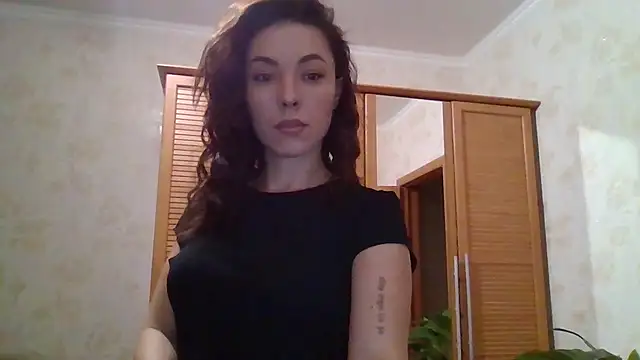 Dream Petal  online show from March 15, 4:46 pm