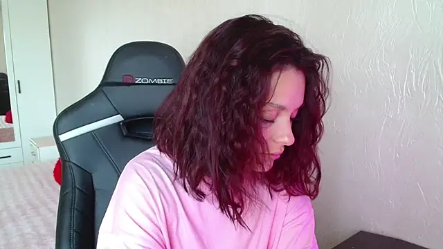 Eva Avea online show from June 18, 11:25 am