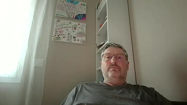 Snapshot of doudou310 chatting on February 26, 5:01 pm doudou310 online show from February 26, 5:01 pm