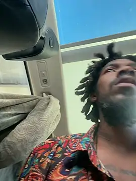 makemestayhard online show from April 3, 8:29 pm