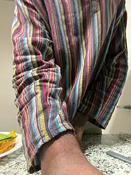 makemestayhard online show from June 25, 12:21 am