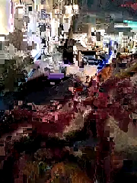 Snapshot of crazyxy12 chatting on February 10, 5:11 am crazyxy12 online show from February 10, 5:11 am