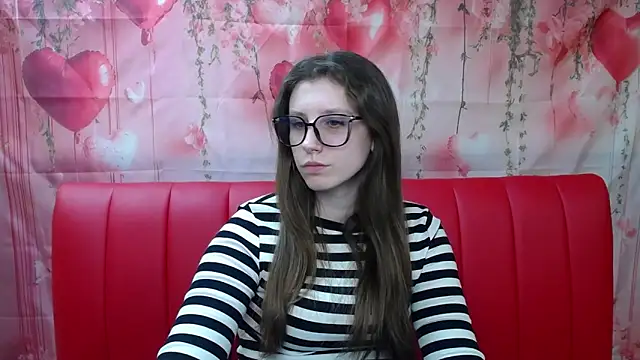 LilianaShine online show from March 18, 2:20 pm