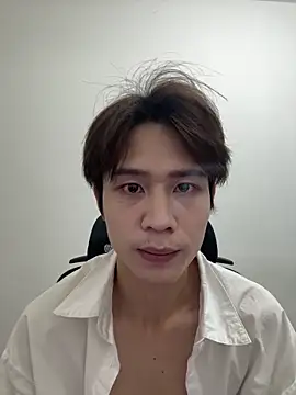 SM 004 online show from February 15, 11:19 am