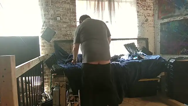 ctguybj online show from June 3, 2:33 pm