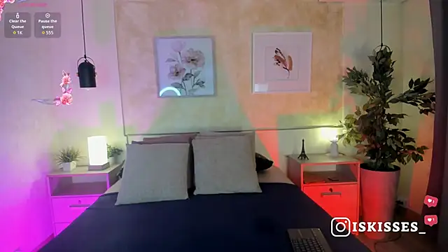 IsabellaSweet   online show from April 20, 4:26 am