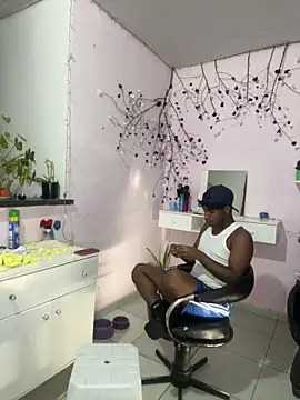 Loaisn online show from March 4, 7:53 pm