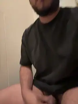 latinocalientehot online show from April 21, 7:17 pm