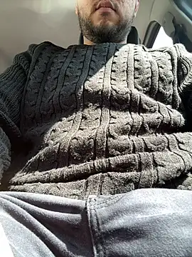 latinocalientehot online show from April 23, 11:42 am