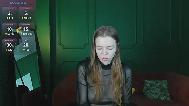  Tina Tayllor  online show from March 29, 8:53 pm