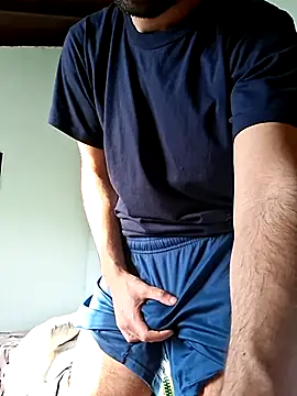 Snapshot of gonzalitoC4 chatting on July 16, 6:58 pm gonzalitoC4 online show from July 16, 6:58 pm