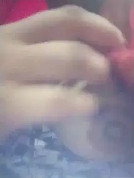 Julilodhi8695 online show from April 20, 7:55 am