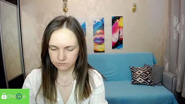 Senora Pepper online show from April 28, 2:33 pm