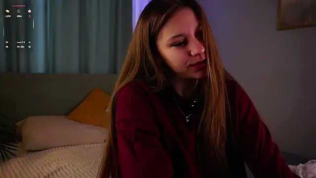 ShantellAngulo online show from April 18, 1:31 am