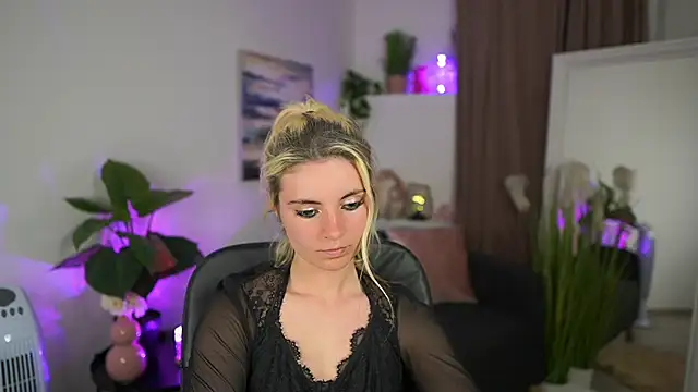 Jetpearl online show from April 30, 8:15 pm