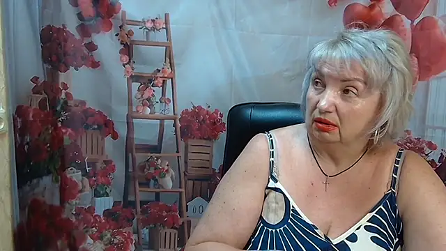 Snapshot of RenataDaster chatting on May 22, 11:27 am RenataDaster online show from May 22, 11:27 am