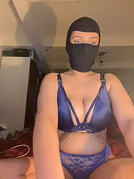 HelinHot online show from February 28, 9:05 pm