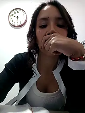 MiaSantana  online show from April 13, 10:48 pm