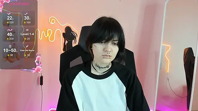 Emma Darkkk online show from March 7, 9:39 am