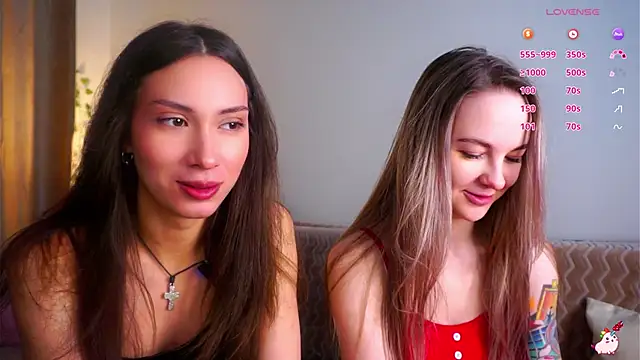 AricaPetties online show from April 1, 8:26 am