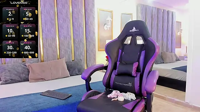 KeniaVelvet  online show from February 12, 4:02 pm