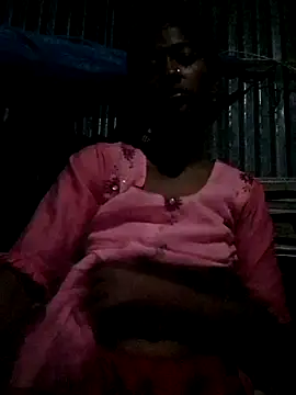 Snapshot of Cute-Tanisa- chatting on June 9, 1:28 am Cute-Tanisa- online show from June 9, 1:28 am