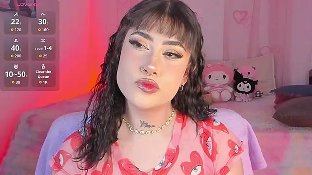 Tamara uwu online show from April 7, 11:15 pm