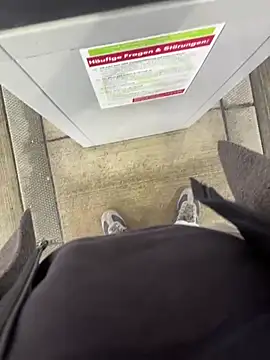 Lennart1869 online show from February 23, 3:09 pm