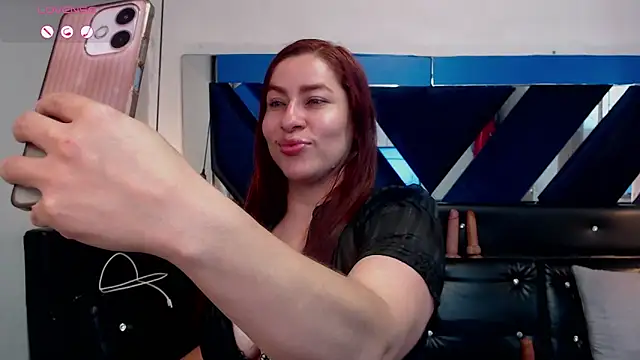 Snapshot of Alison-mar chatting on June 5, 7:19 pm Alison-mar online show from June 5, 7:19 pm