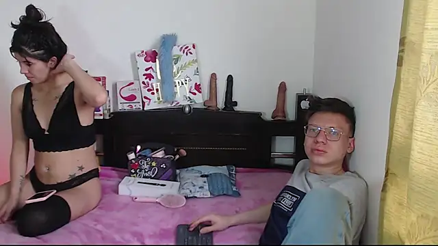 Snapshot of STEFANY__JACK chatting on March 7, 10:07 pm STEFANY JACK online show from March 7, 10:07 pm