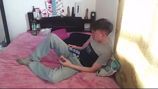 Snapshot of STEFANY__JACK chatting on March 8, 10:13 pm STEFANY JACK online show from March 8, 10:13 pm