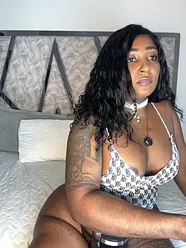 Denise wolfe21 online show from February 20, 8:53 pm