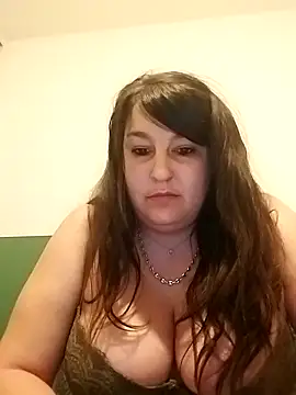 alexandrafrancaise0000 online show from February 14, 9:33 pm