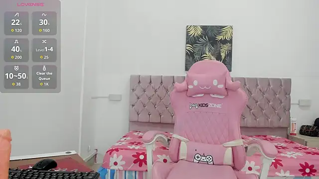 thaliaa smith1 online show from February 21, 9:49 pm