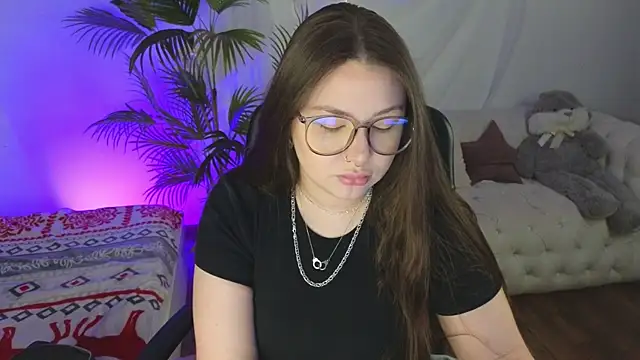 vanessaparadiza online show from June 10, 1:21 pm