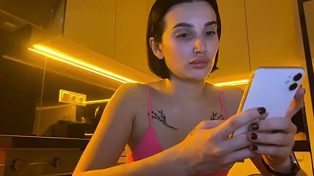 Snapshot of BlackFox_V chatting on March 2, 10:16 pm BlackFox V online show from March 2, 10:16 pm