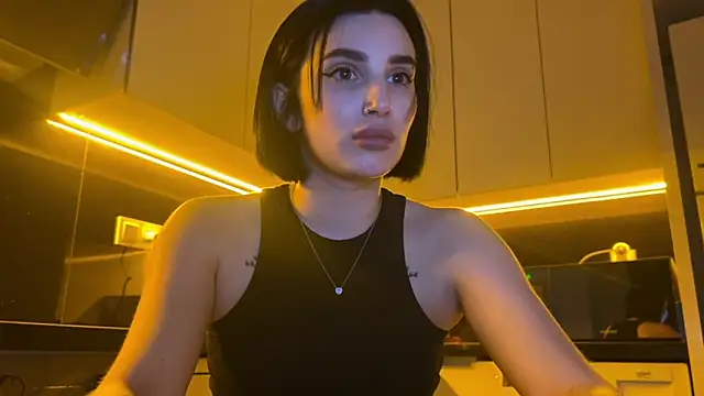 Snapshot of BlackFox_V chatting on March 8, 8:12 pm BlackFox V online show from March 8, 8:12 pm