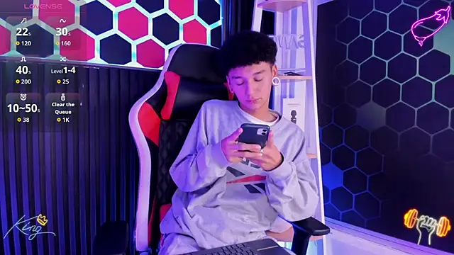 David Banks  online show from April 25, 1:41 pm