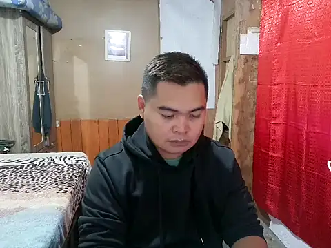 Snapshot of bigloadfox chatting on February 20, 1:57 am bigloadfox online show from February 20, 1:57 am