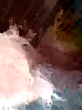 quynhbupbe11 online show from February 1, 4:44 am