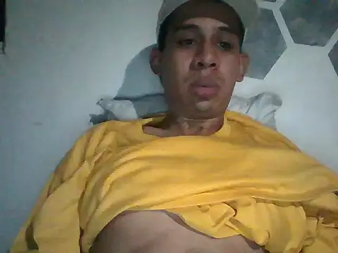 Snapshot of infernunderworld chatting on February 4, 9:20 pm infernunderworld online show from February 4, 9:20 pm