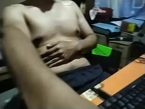 martleandros online show from April 23, 6:58 am