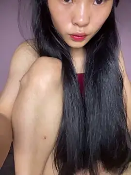 siting00 online show from April 20, 2:42 pm